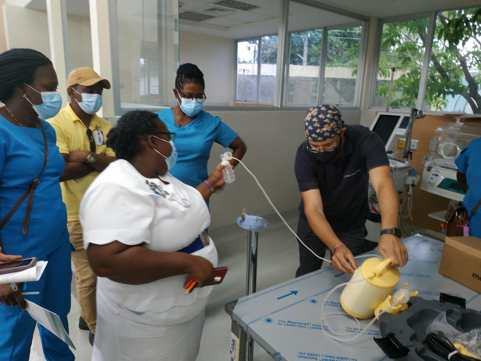 Delivery of specialized medical equipment for 6 hospitals in Jamaica