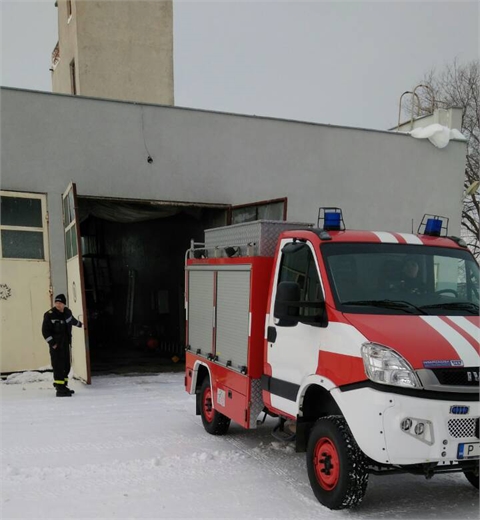 Firefighting and rescue vehicles - Light class