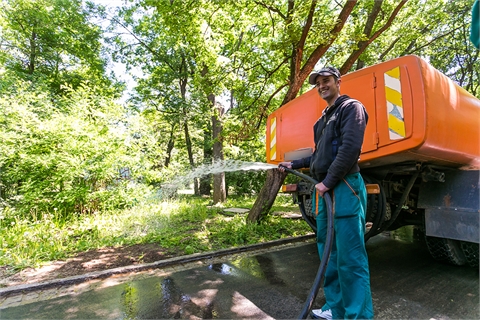 Water tank truck