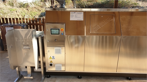 Autonomous composting machines