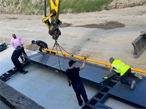 Авто Инженеринг с поредна доставка на Карибите!