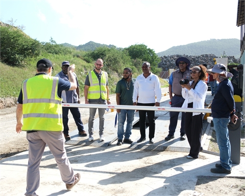 Авто Инженеринг с поредна доставка на Карибите!