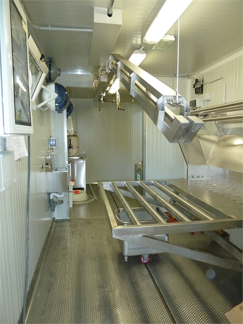 Mobile abattoir