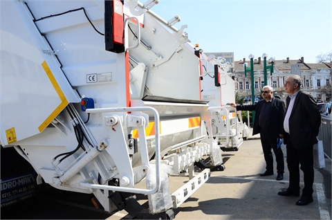 Авто Инженеринг холдинг Груп достави 2 нови сметосъбиращи машини за Община Видин